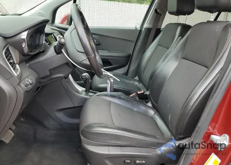 2021 Chevrolet Trax 1Lt z USA, uszkodzony, nr VIN KL7CJLSM0MB368861